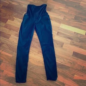 Hudson black maternity ankle jeans